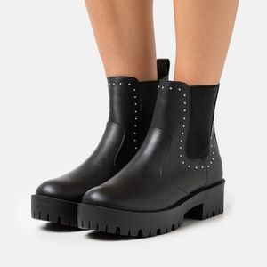 Madden Girl Cabell Platform Ankle Boots